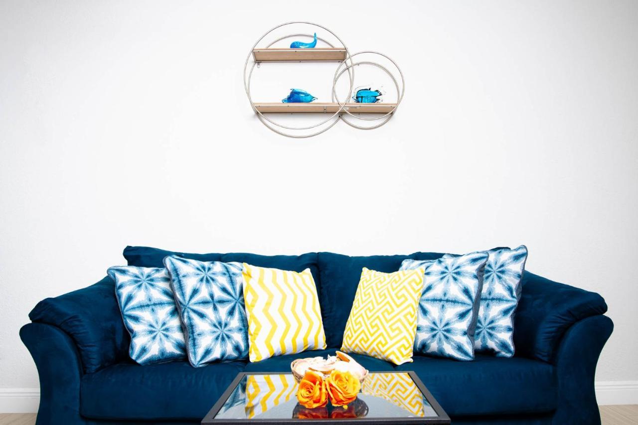 Sheer Bliss Beachview Apt #2 จอร์จทาวน์ ภายนอก รูปภาพ